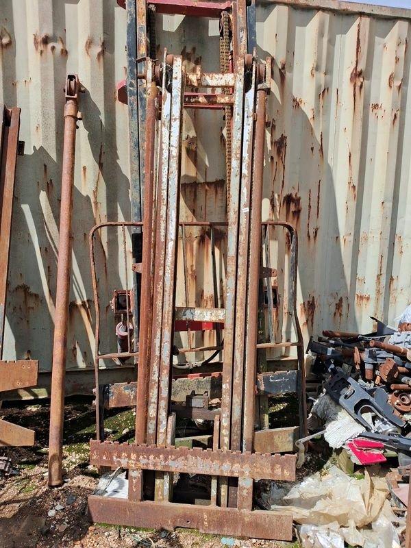 Item 896327 - Image 1