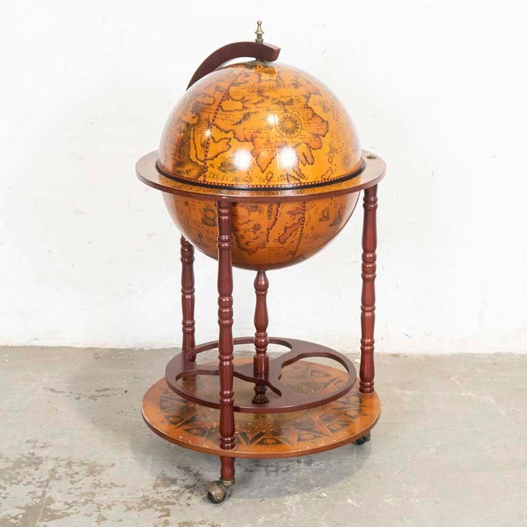 Mueble Bar Globo Terraqueo Rodante con Detalles