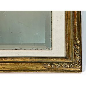 Espejo Rectangular Biselado con Marco Dorado y Manchas - imagen 3