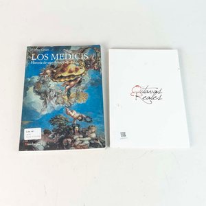 Lote anterior: 2 Libros: Los Médicis, Historia de una Dinastía Europea y Octavas Reales