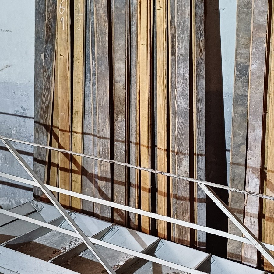 Item 16729 - Image 4