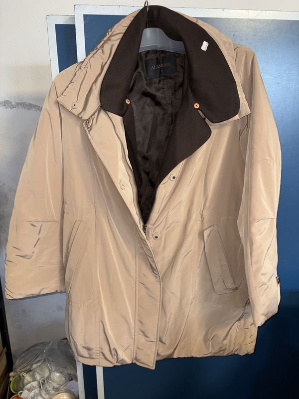 Campera Beige Forrada para Dama Talle 77
