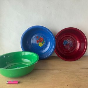 Lote de 3 Tarrinas de Chapa con Flores Decorativas - imagen 1