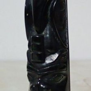 Tótem Haida de Resina Negra Boma, Reproducción de Museo - imagen 3