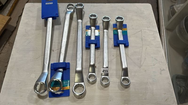 Llaves de estriado de metal sin uso - imagen 2