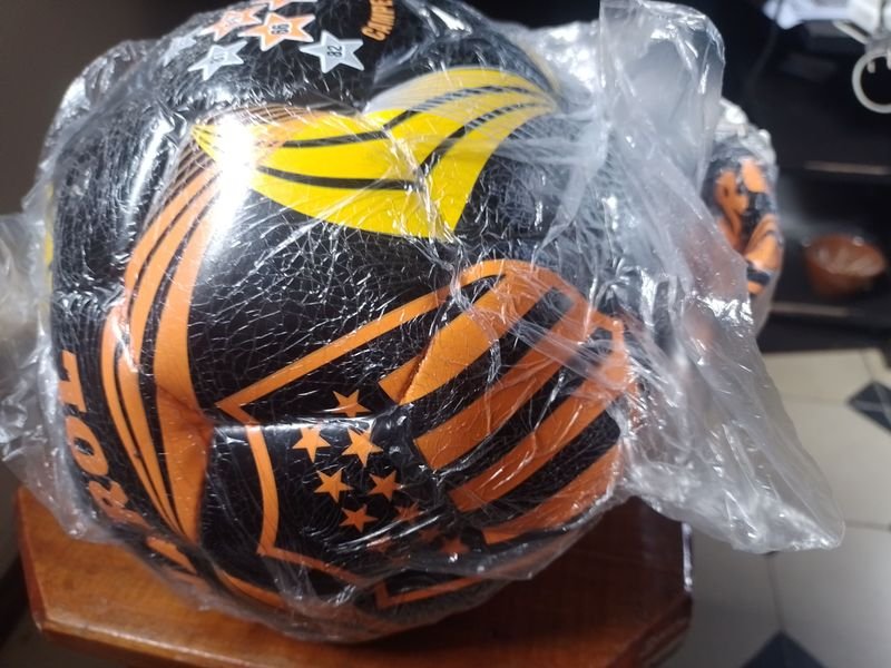 Pelotas de Fútbol con Patrón de Estrellas - imagen 2