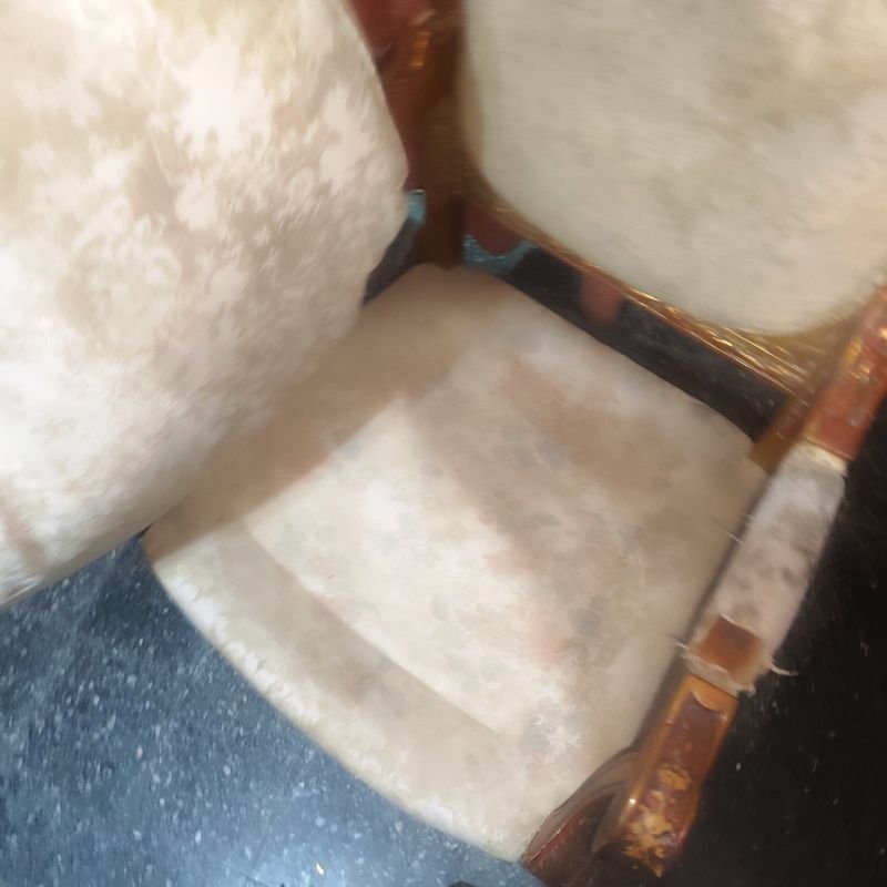 Butaca antigua de madera laqueada para restaurar y retapizar - imagen 5