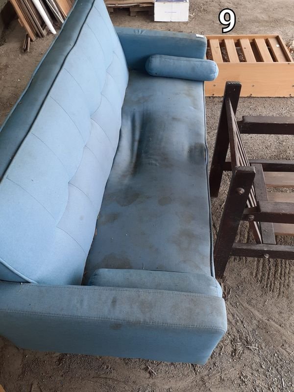 Sofás de Madera con Almohadones - imagen 1