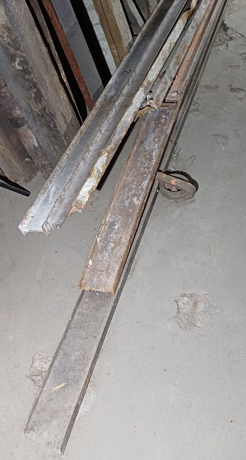 Item 16744 - Image 6