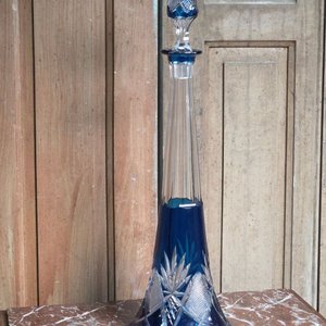 Botellón de Cristal Fino Europeo Tallado Azul y Transparente 44 cm - imagen 1