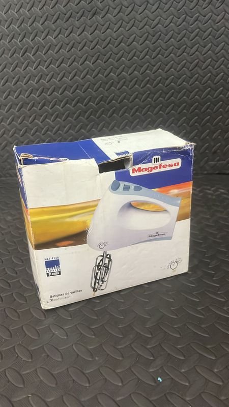Batidora a la vista en caja - Electrodomésticos - imagen 2