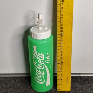 Caramañola Coca-Cola Verde con Tapa Blanca - imagen 1