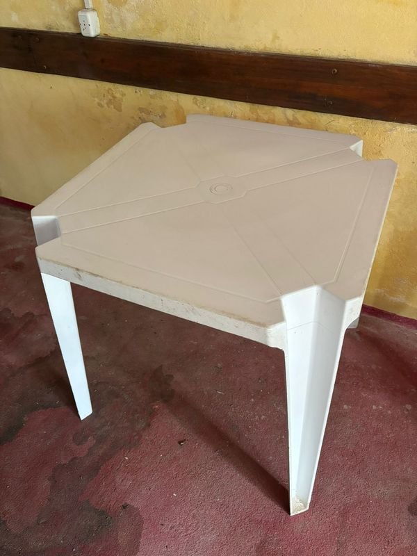 Item 889398 - Image 1