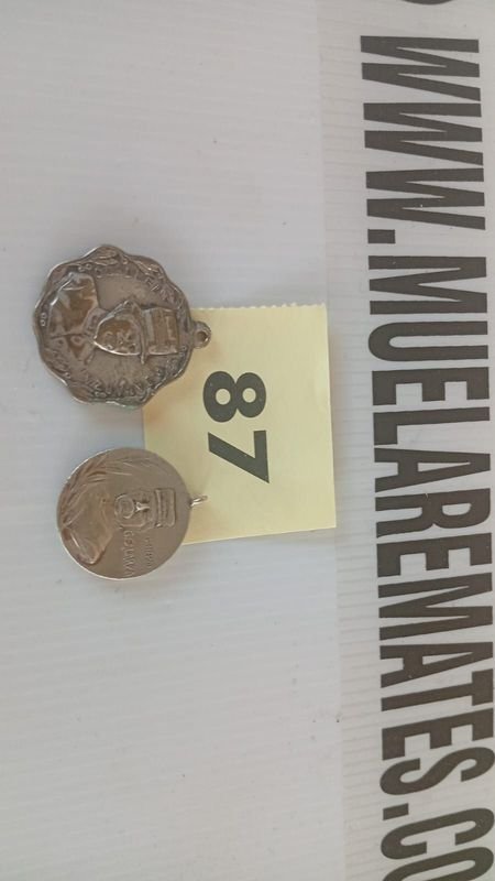 Medallas de plata y oro con diseño en español - imagen 6