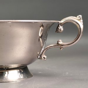 Juego de 6 Tazas para Consomé con Platos en Plateado - imagen 8
