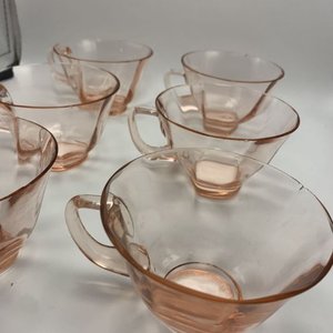 Juego de 6 Tazas de Vidrio Rosado Finas - imagen 1