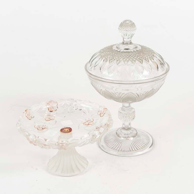 Lote siguiente: Crystal Glassware: Dulcera Prensa y Centro Alemán
