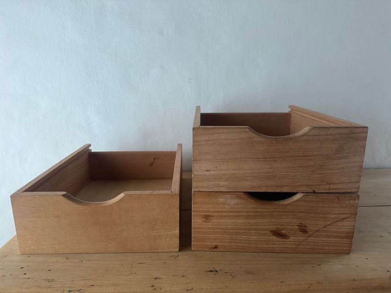 Lote de 3 Cajones de Madera de Cedro