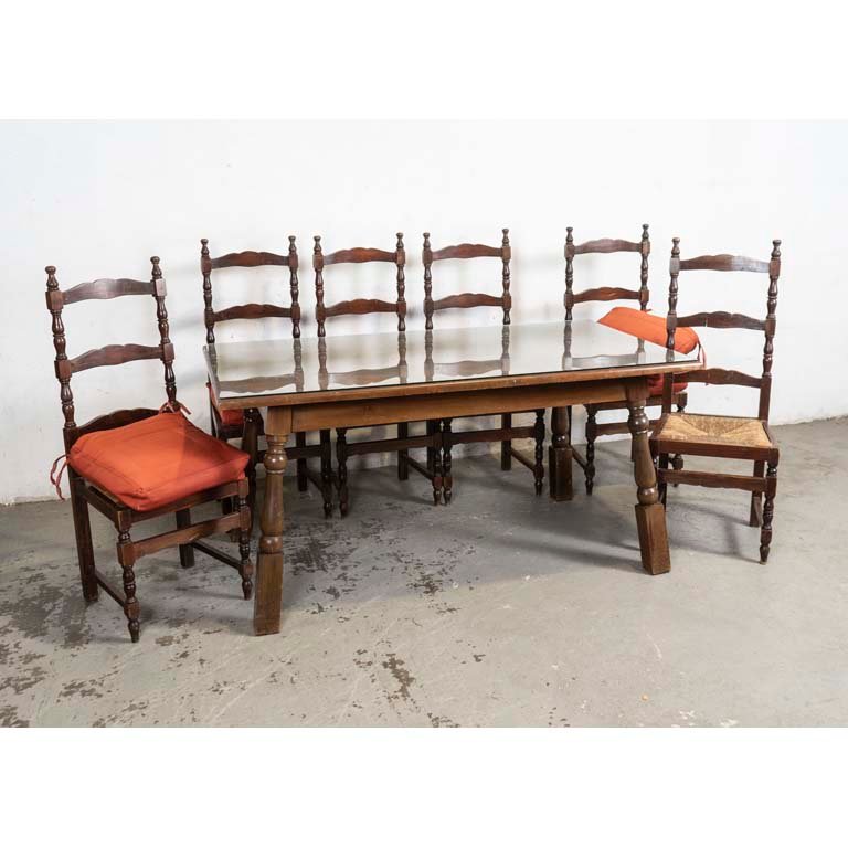 Mesa de Comedor Provenzal con 6 Sillas Tapizadas y Almohadones