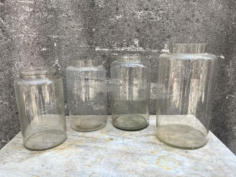 Lote anterior: Jarras de vidrio claras para almacenamiento