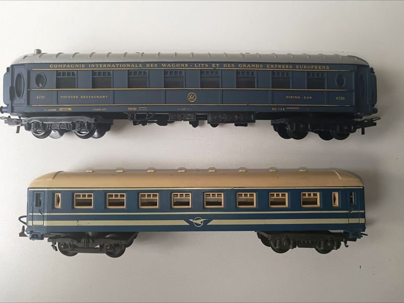 Item 895395 - Image 1