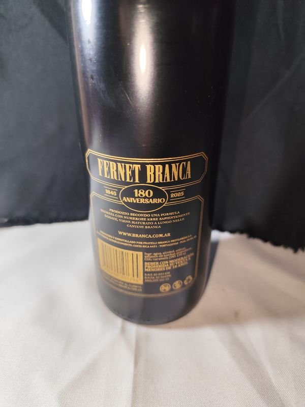 Botella Coleccionable de Fernet Branca Edición Limitada - imagen 5