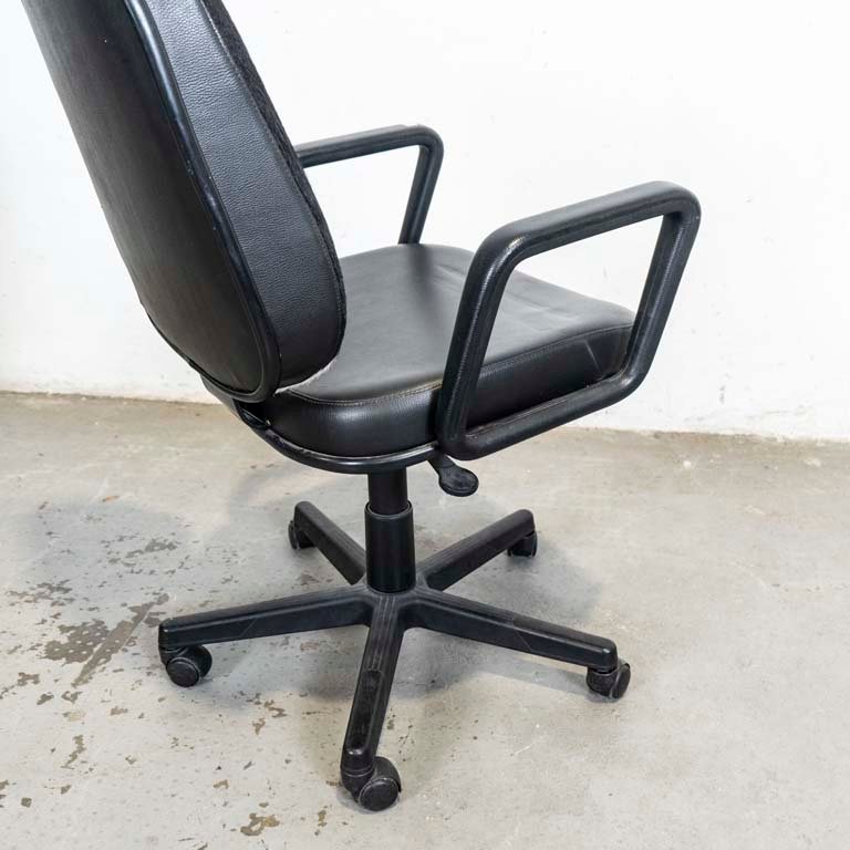 Item 2094592 - Image 3