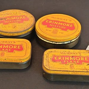 Lote de Latas Antiguas de Colección: Disney, Mackintosh's, Murray's y Ayax - imagen 3