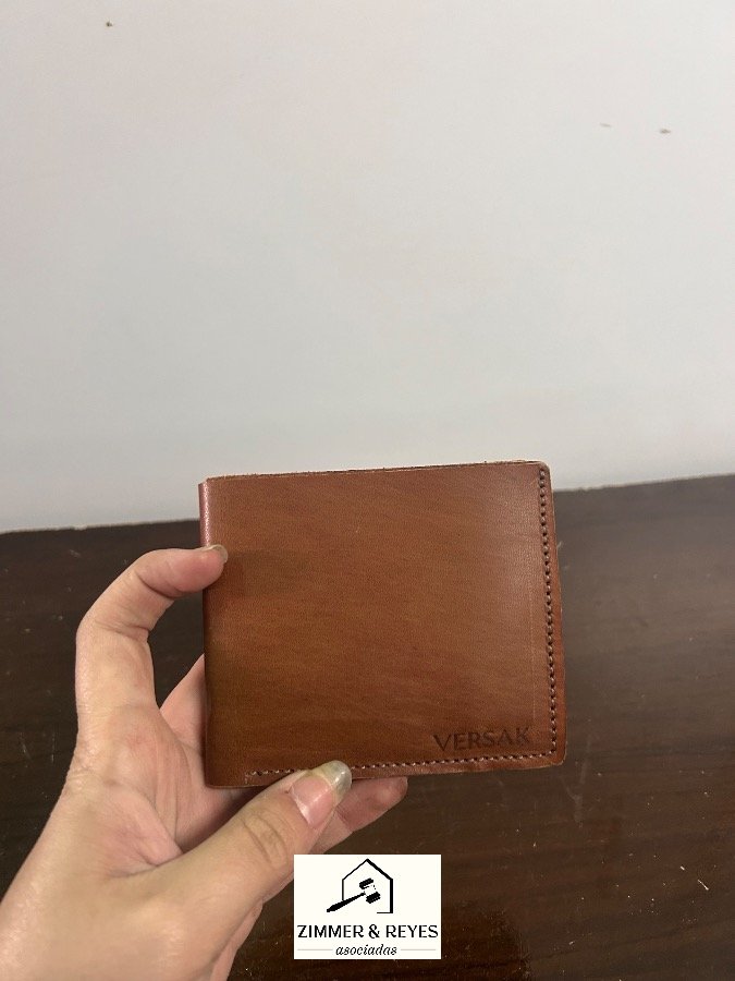 Billetera de Cuero Marrón Marca VERSAK para Hombre Nueva