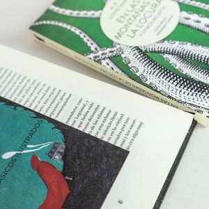 2 Libros de H.P. Lovecraft: Los Mitos de Cthulhu y En las Montañas de la Locura - imagen 2
