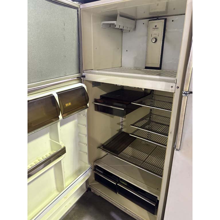 Heladera Frigidaire en Buena Condición - imagen 2