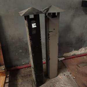 Dos Chimeneas Verticales con Sombrerete - imagen 3