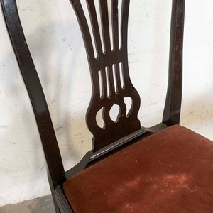 Par de Sillas Estilo Clásico con Tapizado Bordo - imagen 2