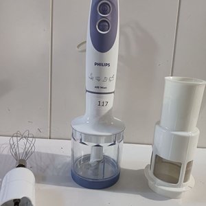 Batidora de Mano Philips 600W con Accesorios - imagen 4
