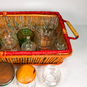 Lote de Cristalería Variada: Vasos, Jarras, Hielera y Floreros - imagen 4