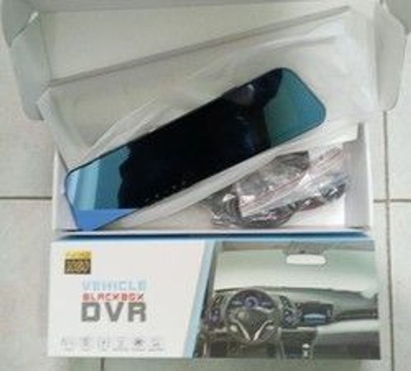 Dashcam para Vehículos con Retrovisor y Grabación en Bucle
