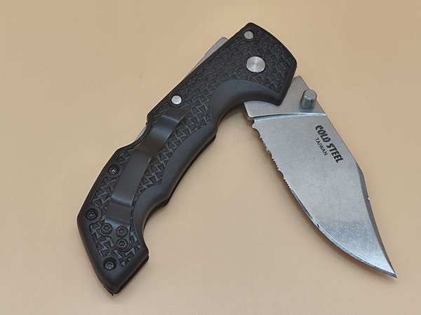 Navaja de bolsillo Cold Steel Voyager - imagen 4