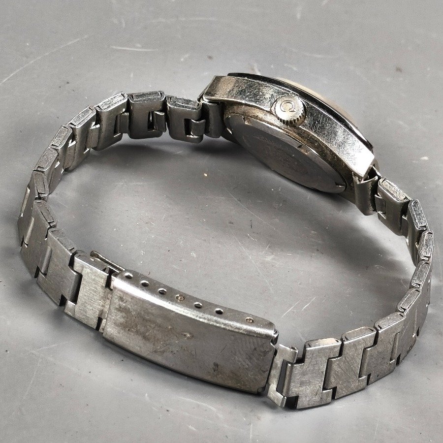 Item 16384 - Image 5