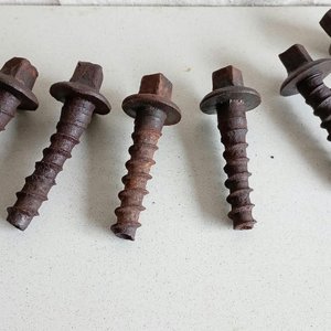 6 Tirafondos de Vía de Hierro Oxidadas - imagen 3