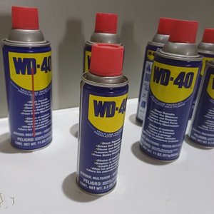 7 Latas de Lubricante Afloja Todo WD-40 (5 x 382 ml, 2 x 191 ml) - imagen 2