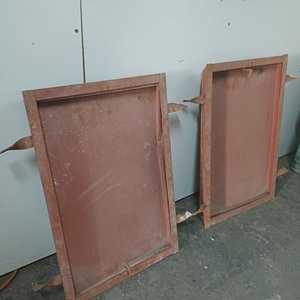 2 Puertas de Hierro con Marco, 60x40cm - imagen 3