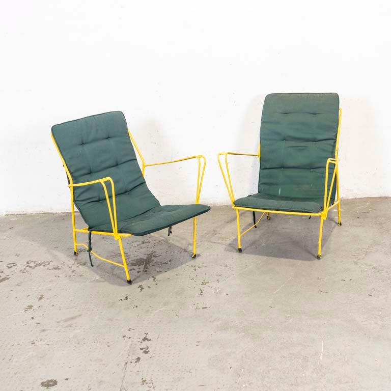 Lote anterior: Sillones de exterior en hierro con detalles pintados y almohadones verdes