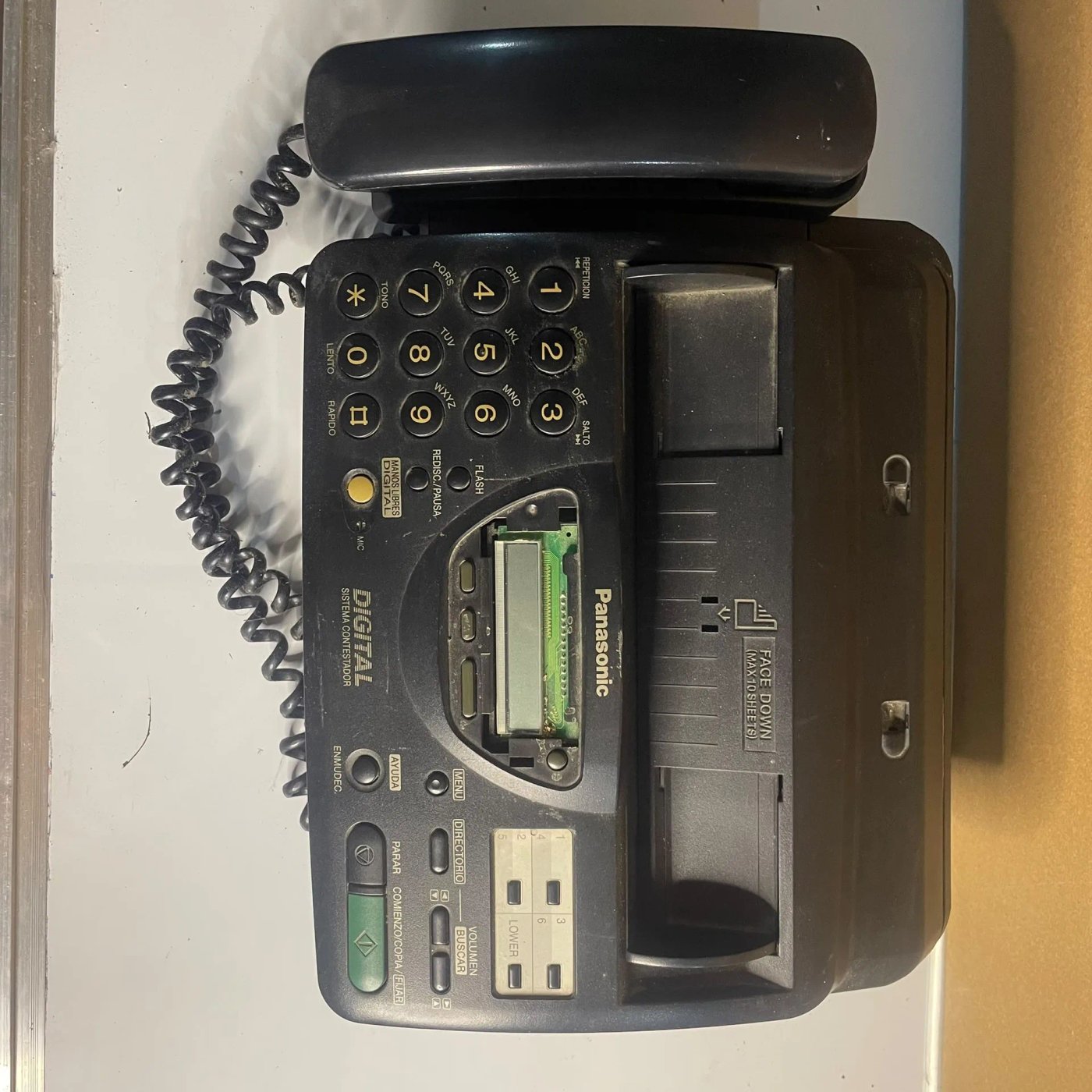 Fax Panasonic Negro con Contestador Digital y Manos Libres
