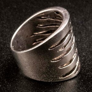 Anillo de Plata 925 con Diseño Calado - imagen 2