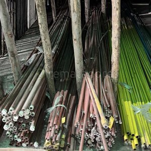 Lote anterior: Lote de Tubos Metálicos y Plásticos Varios