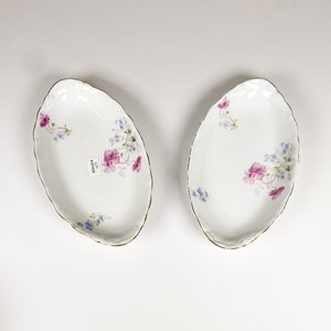 Lote siguiente: Dos Rabaneras de Porcelana Alemana KPM con Flores