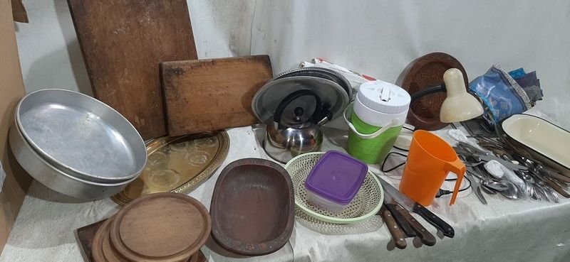 Colección de cerámica y objetos decorativos - imagen 3