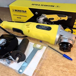 Amoladora Angular Eléctrica Norstar 900W Nueva en Caja con Accesorios - imagen 3