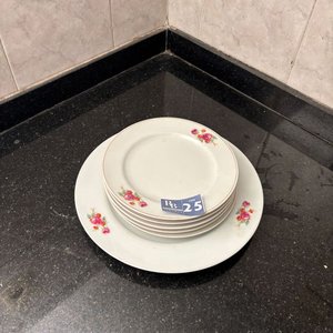 Plato y 5 Platillos de Porcelana Japonesa con Flores - imagen 2