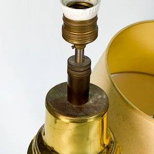 Par de Lámparas de Bronce con Guarda Floral y Pantallas - imagen 4